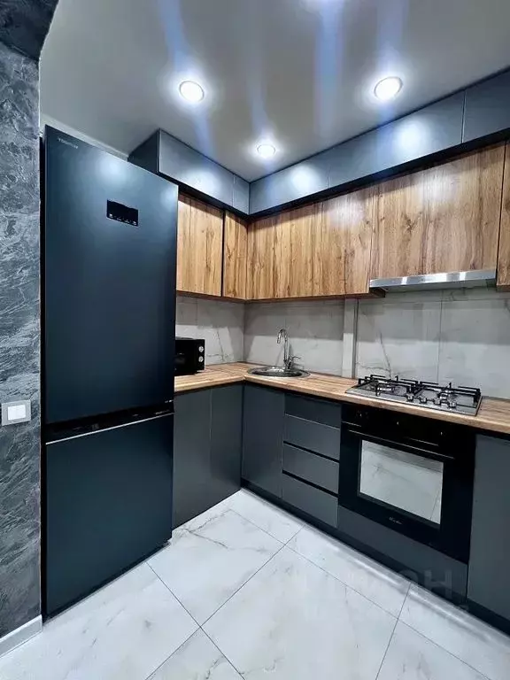 1-к кв. Волгоградская область, Волгоград ул. Маршала Чуйкова, 39 (50.0 ... - Фото 2