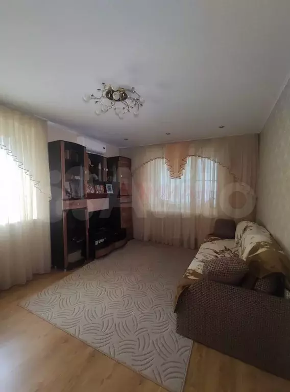 2-к. квартира, 44 м, 1/3 эт. - Фото 0