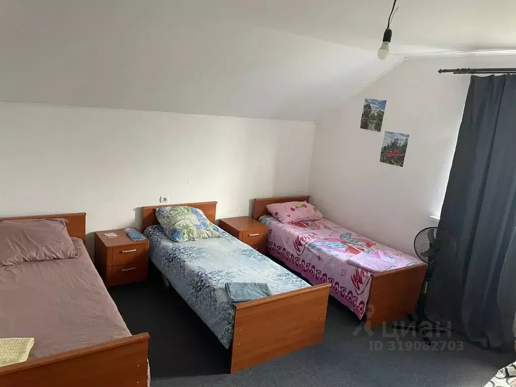 Комната Нижегородская область, с. Дивеево ул. Бекмешова, 5 - Фото 2