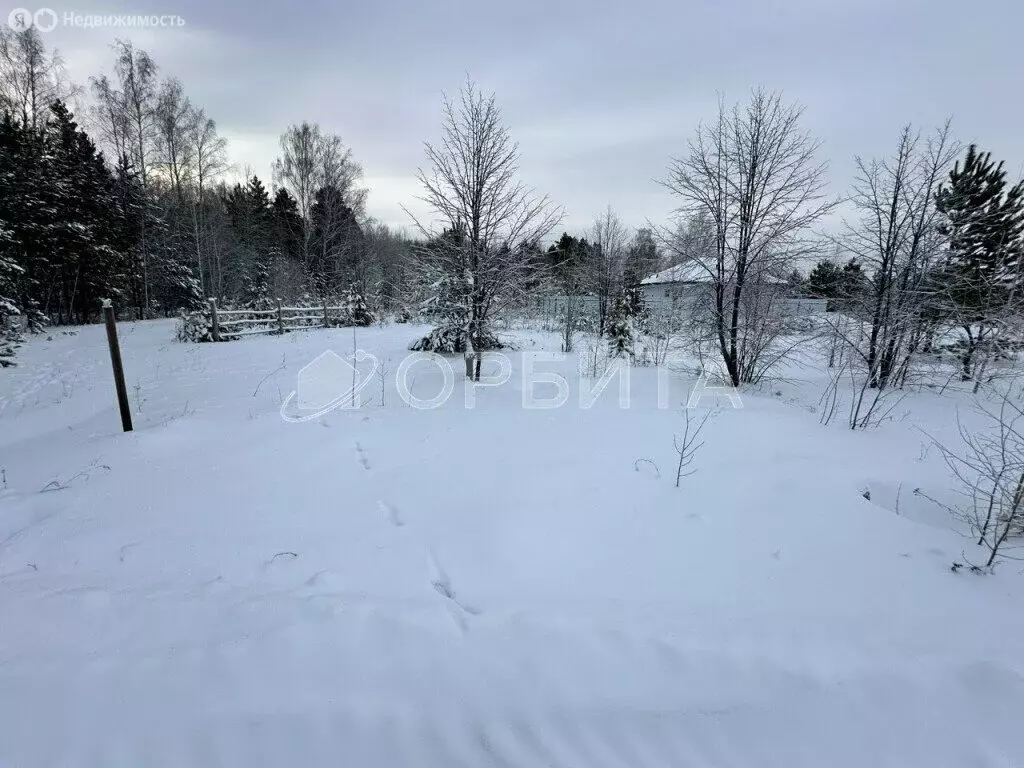 Участок в Тюменский район, деревня Ушакова, микрорайон Молодёжный ... - Фото 0