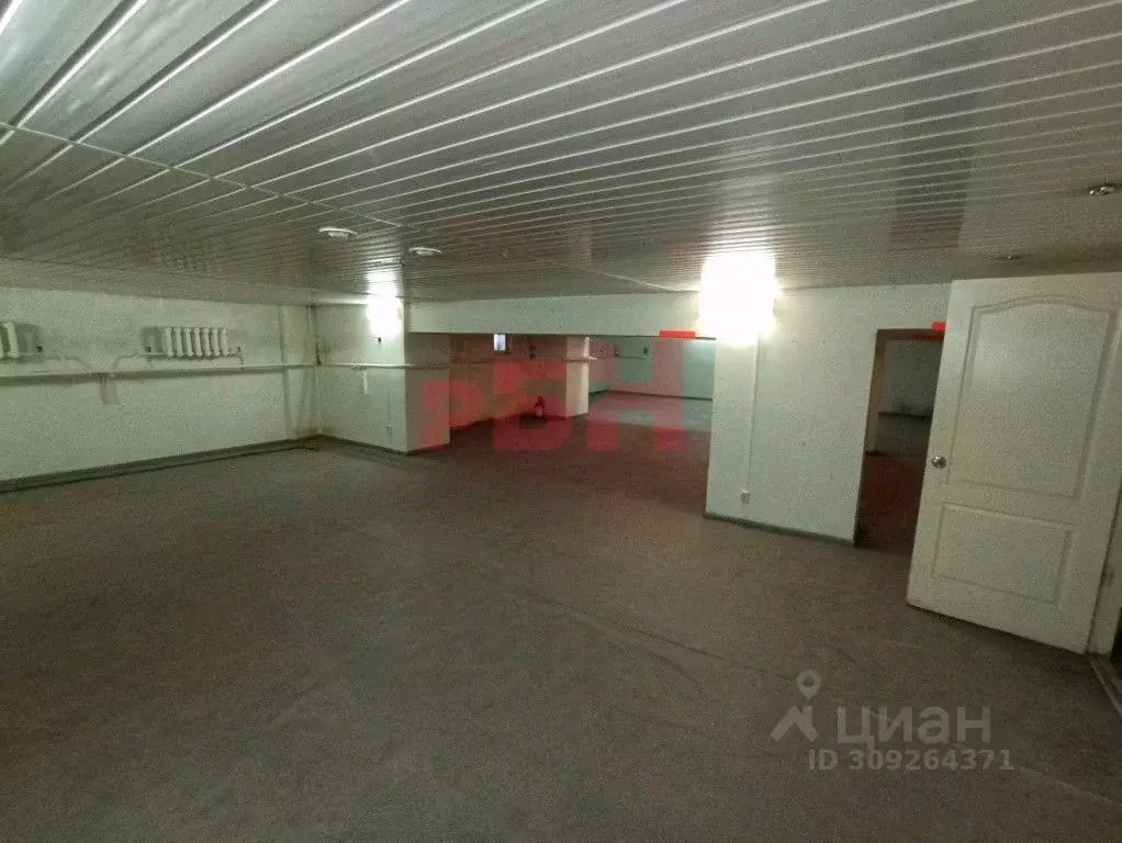 Помещение свободного назначения в Курганская область, Курган ул. ... - Фото 2