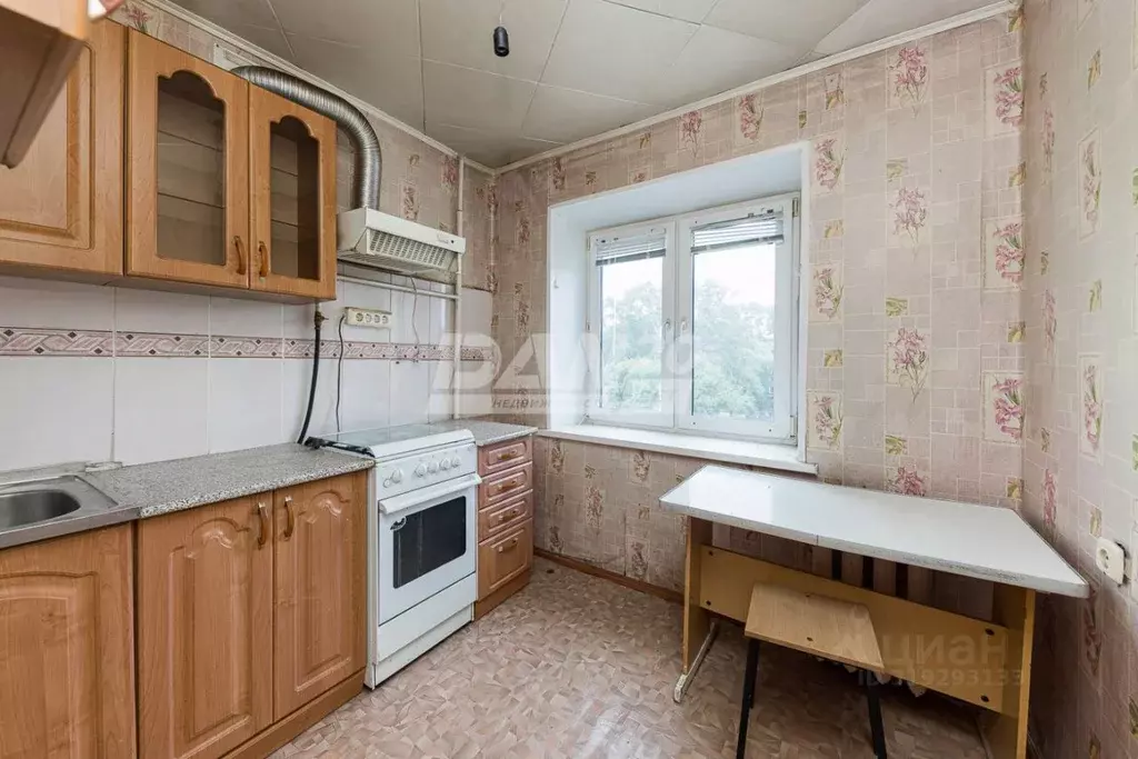 1-к кв. Челябинская область, Челябинск ул. Дзержинского, 132 (31.6 м) - Фото 0