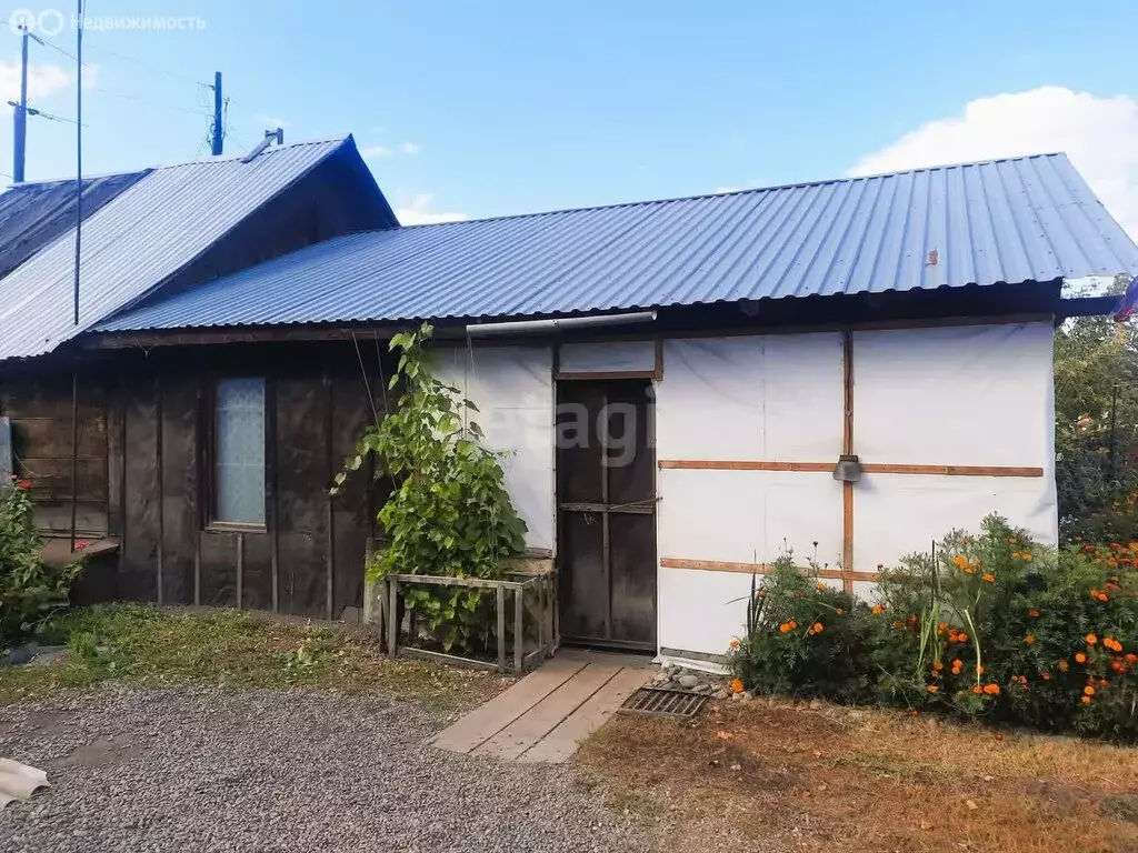 Дом в Бийск, улица Михаила Кутузова (15 м) - Фото 2