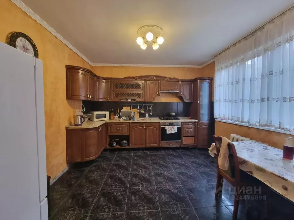 Дом в Краснодарский край, Сочи Амбулаторный пер. (250 м) - Фото 2