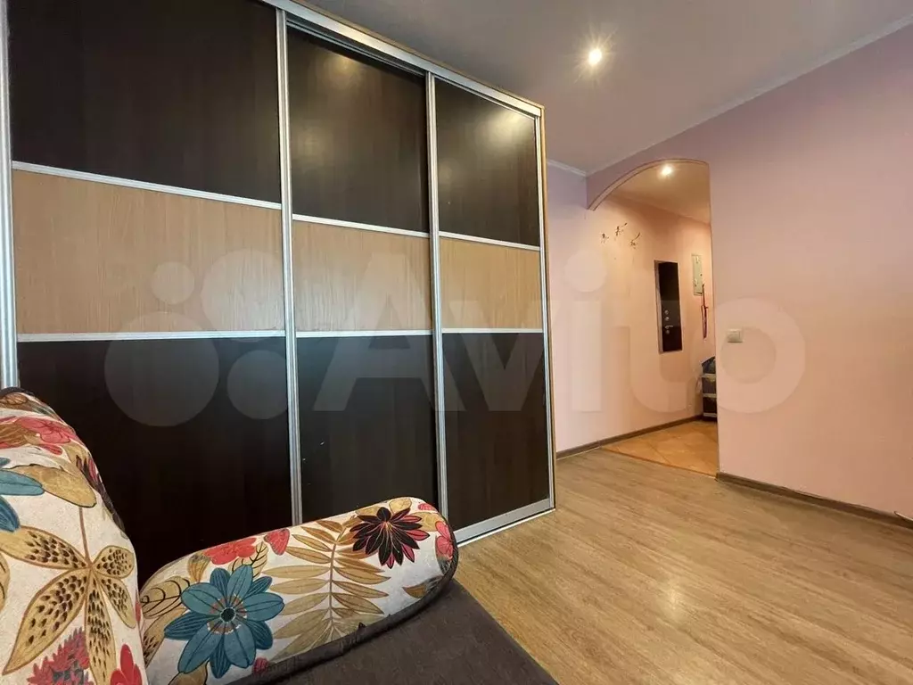 1-к. квартира, 32 м, 1/5 эт. - Фото 1