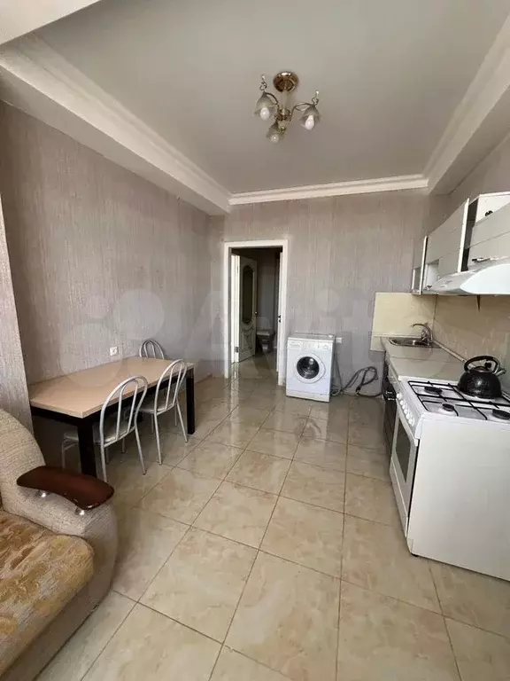 1-к. квартира, 48 м, 7/10 эт. - Фото 1