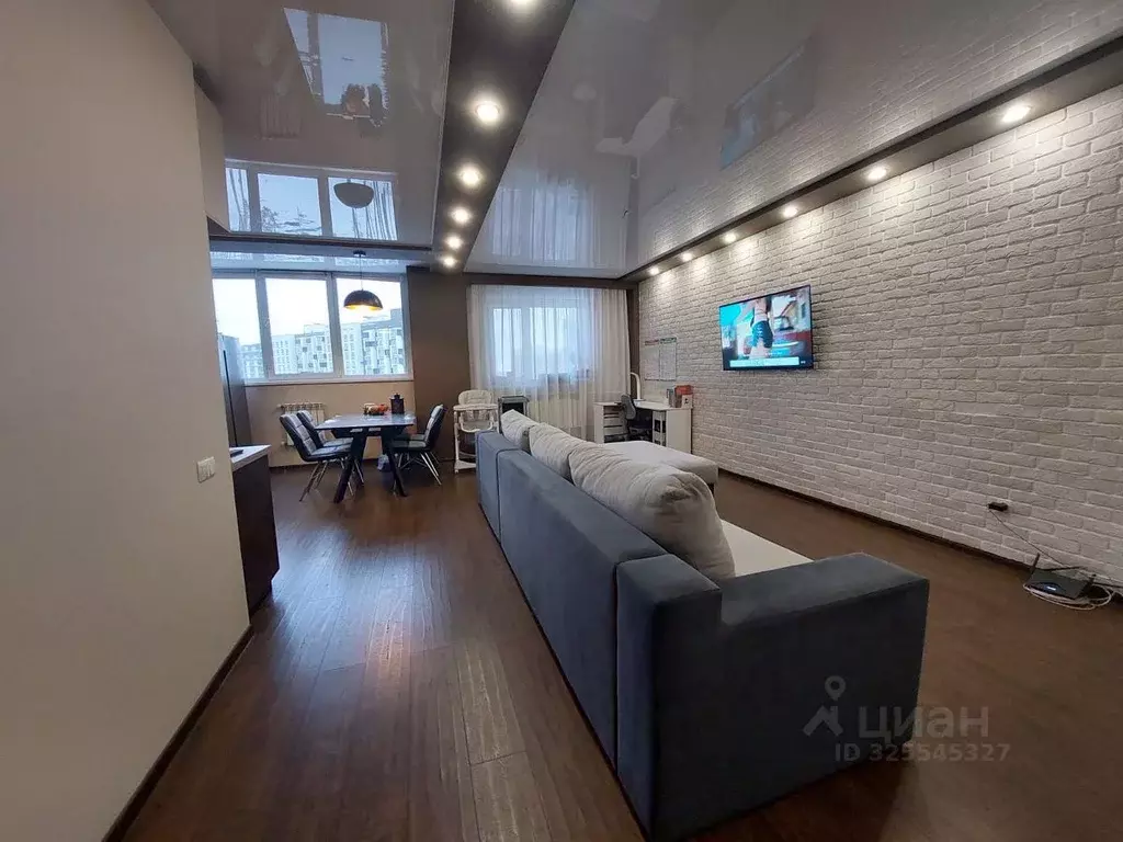 2-к кв. Ульяновская область, Димитровград ул. Славского, 18Б (57.6 м) - Фото 2