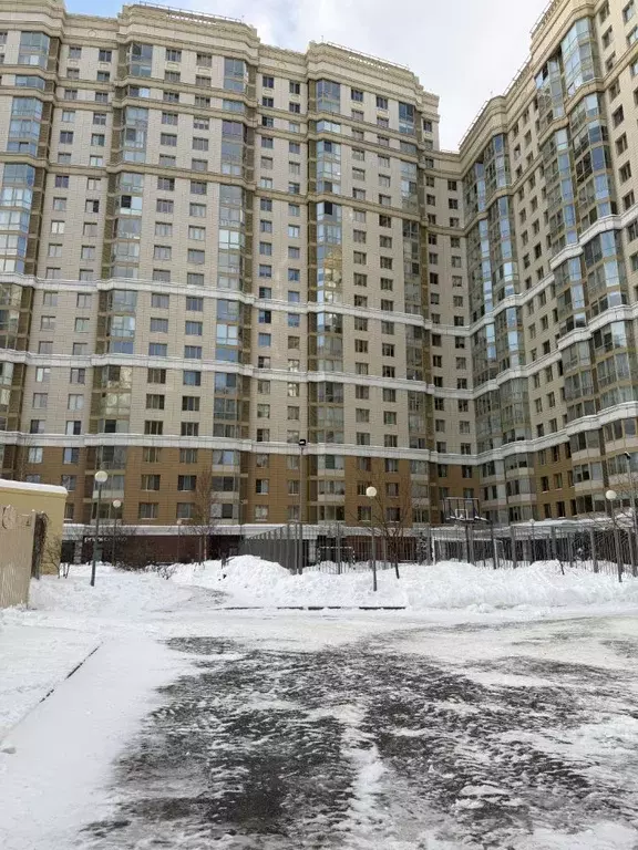 2-к кв. Москва Мосфильмовская ул., 88к2с5 (75.9 м) - Фото 1