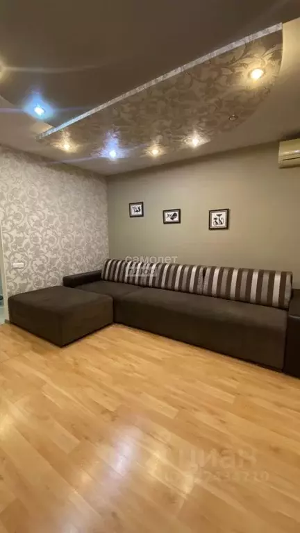 3-к кв. Волгоградская область, Волгоград ул. Рокоссовского, 28 (65.0 ... - Фото 1