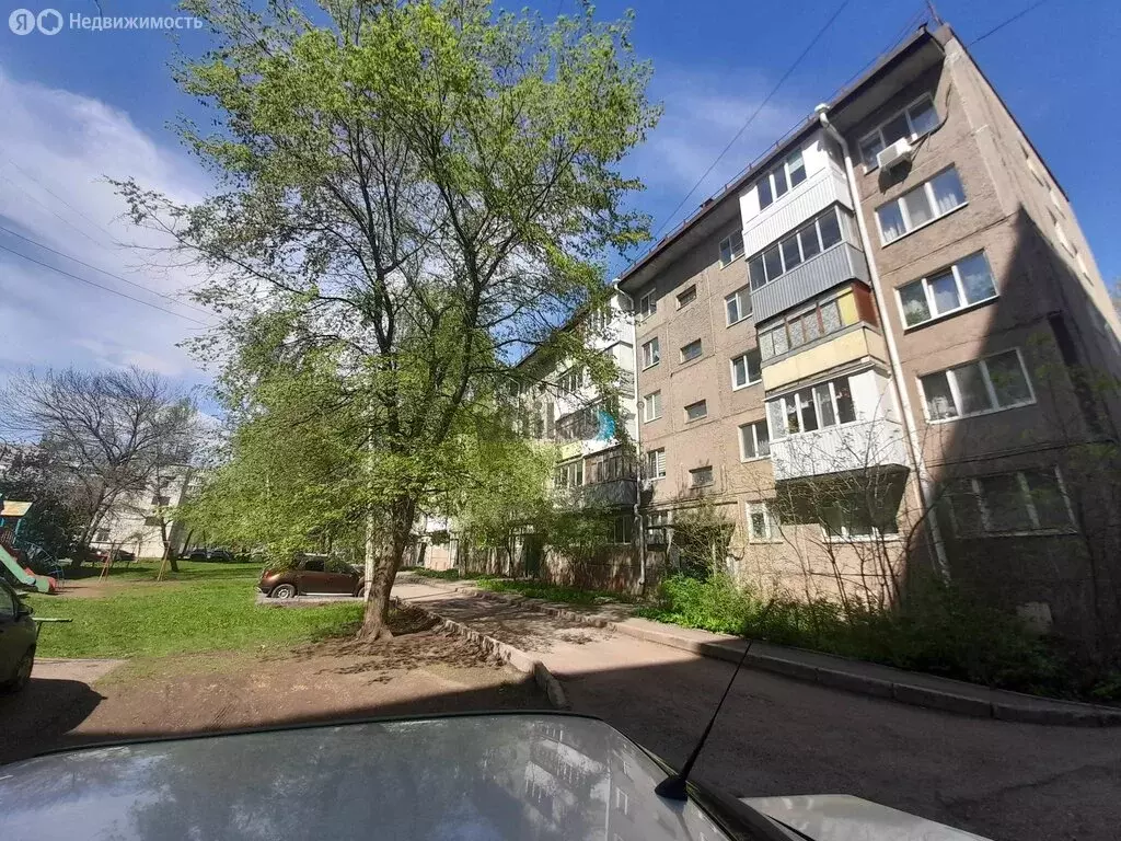 4-комнатная квартира: Уфа, улица Адмирала Ушакова, 56 (62 м) - Фото 1