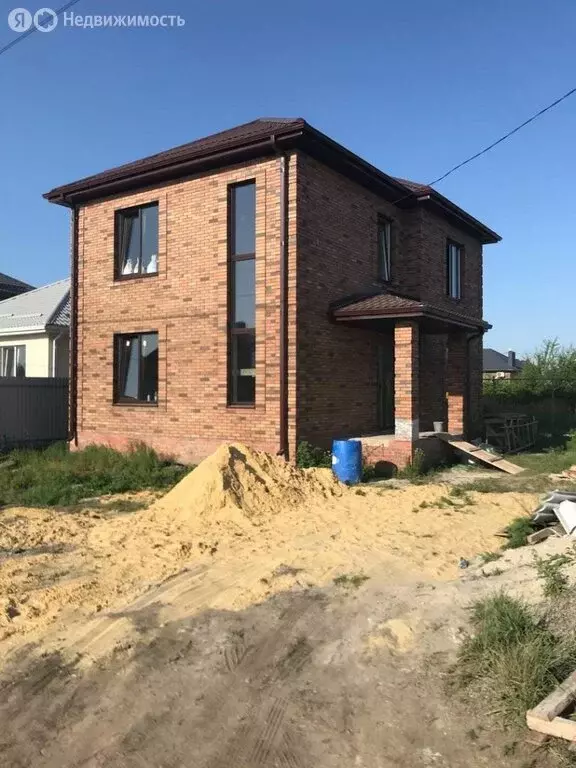 Дом в Ростов-на-Дону, Особенная улица (120 м) - Фото 2