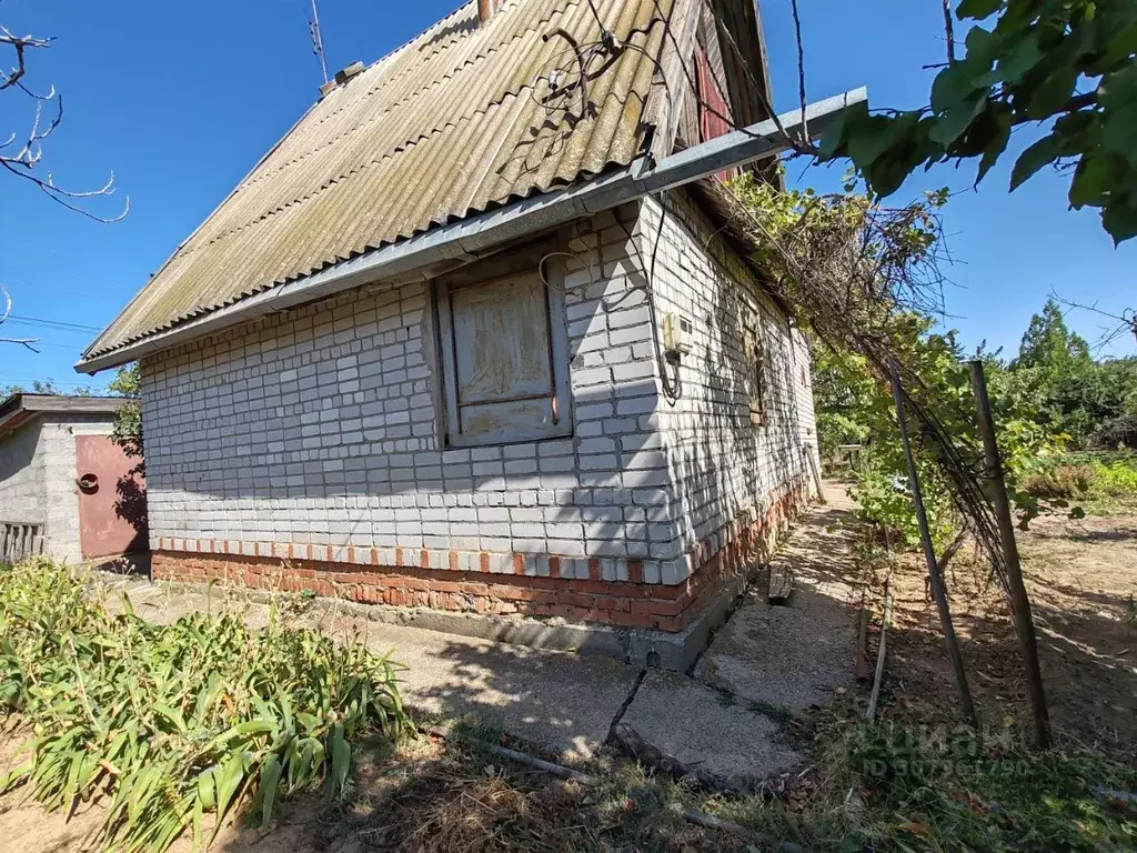 Дом в Волгоградская область, Светлоярский район, Кировское с/пос, ... - Фото 1