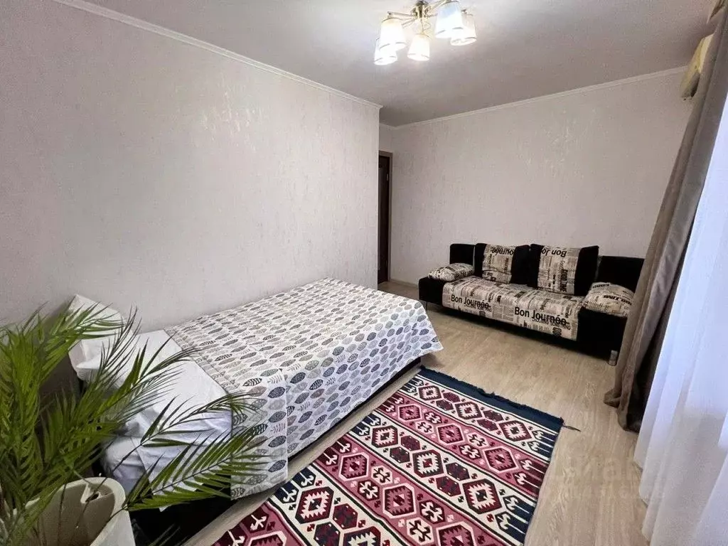 1-к кв. Астраханская область, Астрахань ул. Савушкина, 37к2 (50.0 м) - Фото 0