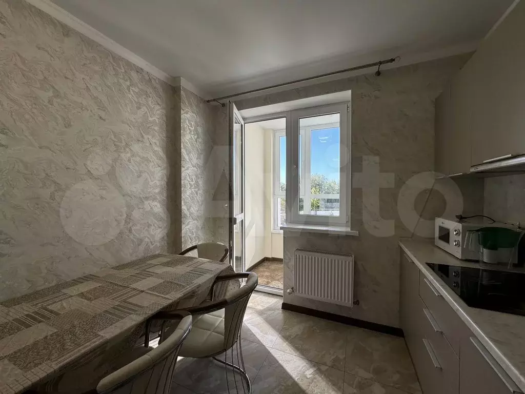 2-к. квартира, 64 м, 3/24 эт. - Фото 1