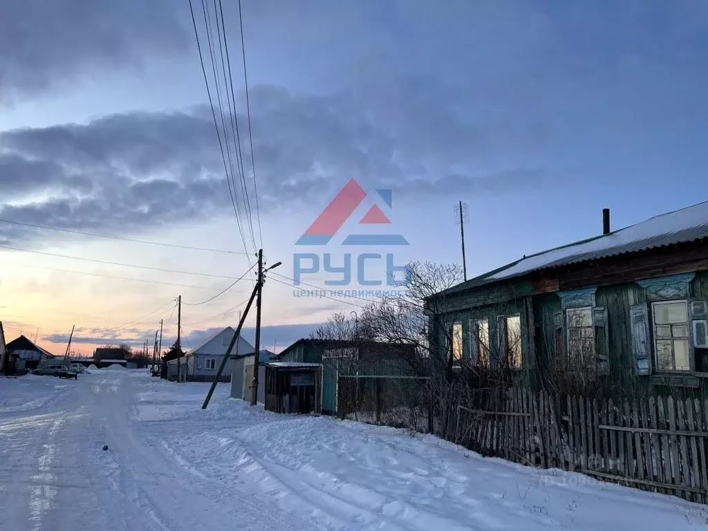 Дом в Челябинская область, Еткульский район, д. Аткуль Школьная ул, .,  Купить дом Аткуль, Еткульский район, ID объекта - 50011669815