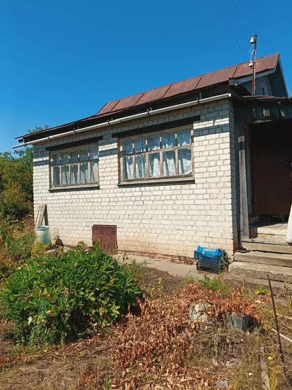 Дом в Саратовская область, Саратов проезд 6-й Гуселковский (25 м) - Фото 1