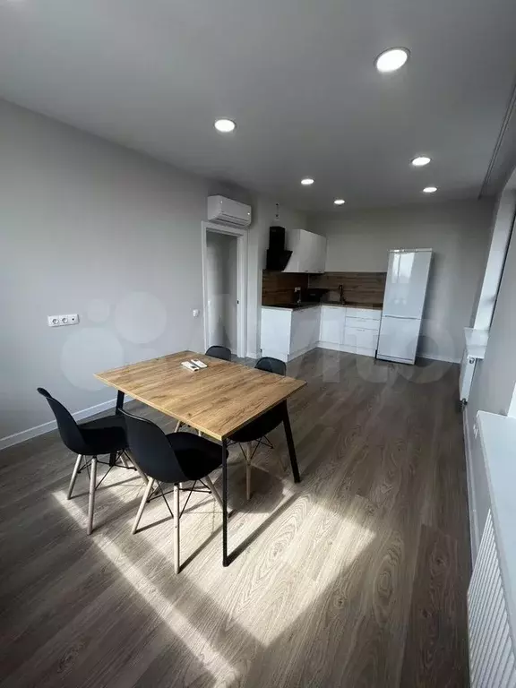 3-к. квартира, 54 м, 5/31 эт. - Фото 0