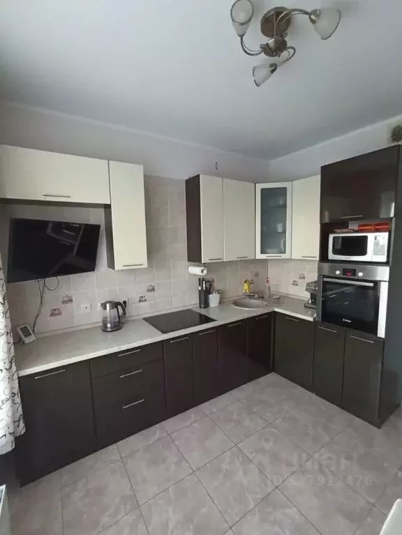 1-к кв. Москва Внуковское поселение, ул. Омская, 5 (33.1 м) - Фото 0