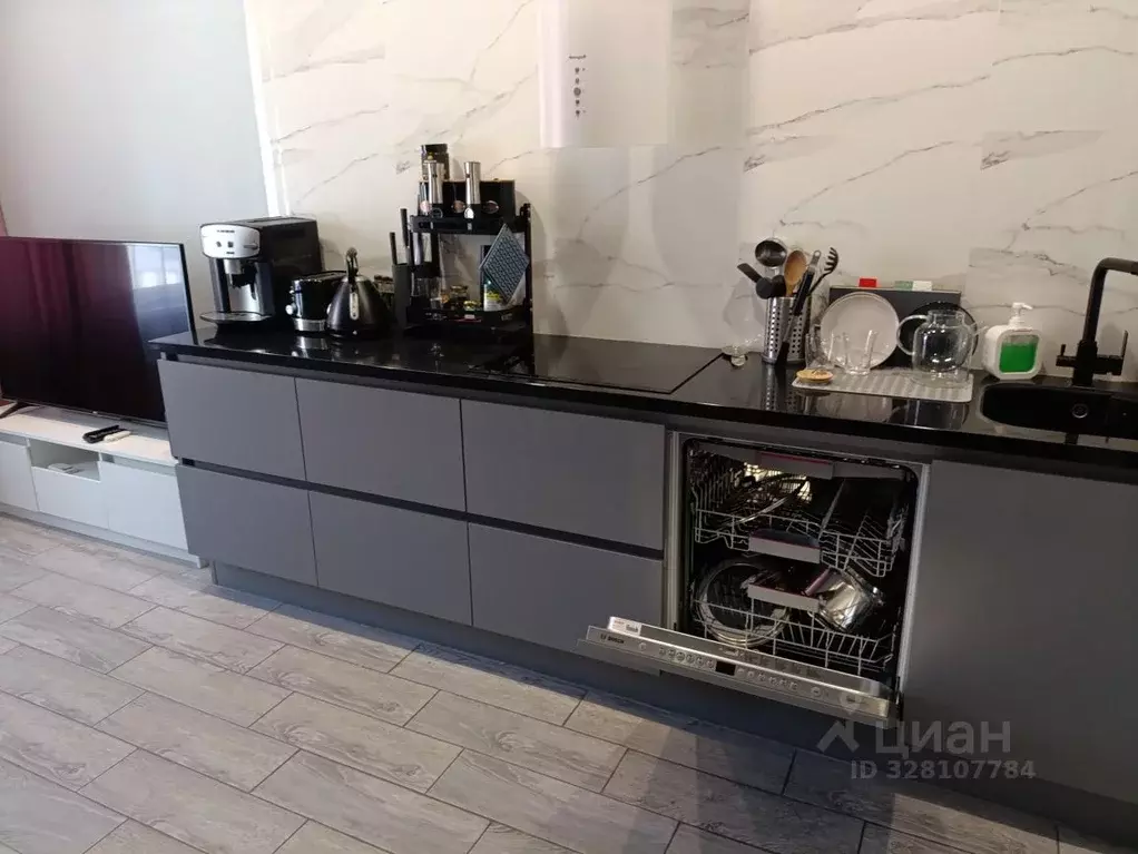 3-к кв. Московская область, Ленинский городской округ, д. Сапроново, ... - Фото 2