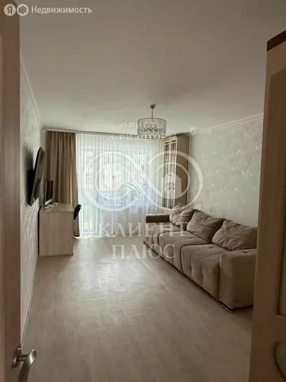 3-комнатная квартира: Южно-Сахалинск, проспект Мира, 163А (66 м) - Фото 1