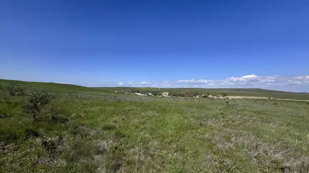 Участок в Крым, Симферопольский район, Чистенское с/пос, с. Камышинка  ... - Фото 1