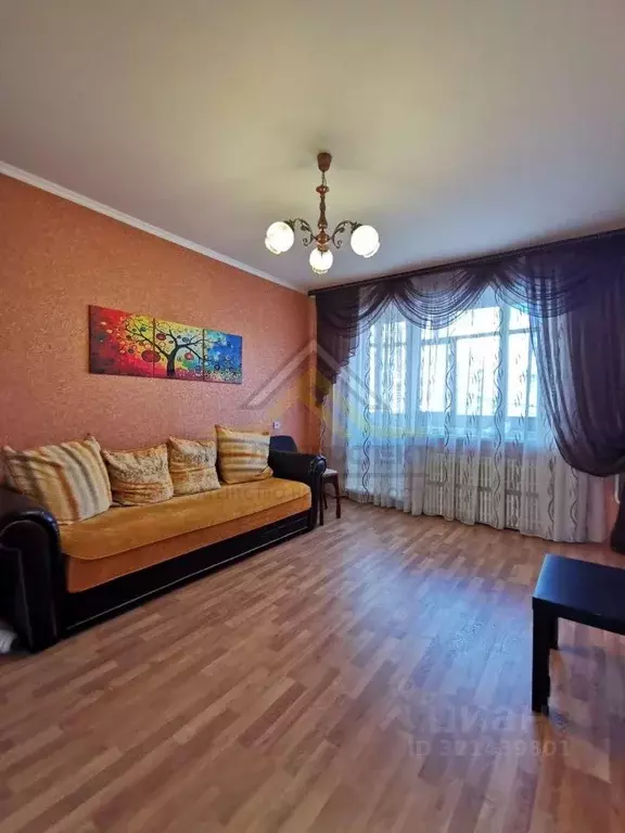 2-к кв. Белгородская область, Старый Оскол Восточный мкр, 12 (54.0 м) - Фото 0