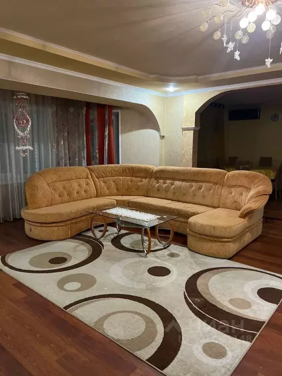 2-к кв. Омская область, Омск ул. Крупской, 25/1 (100.0 м) - Фото 1