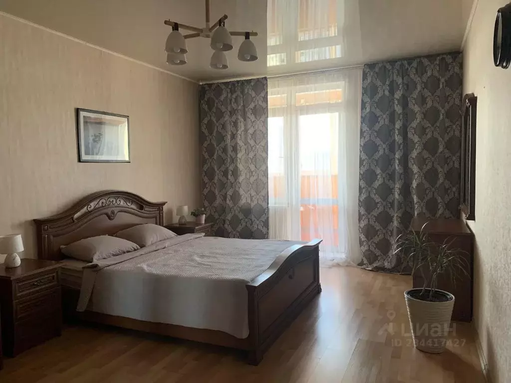 2-к кв. Татарстан, Казань ул. Вишневского, 29/48 (68.4 м) - Фото 1