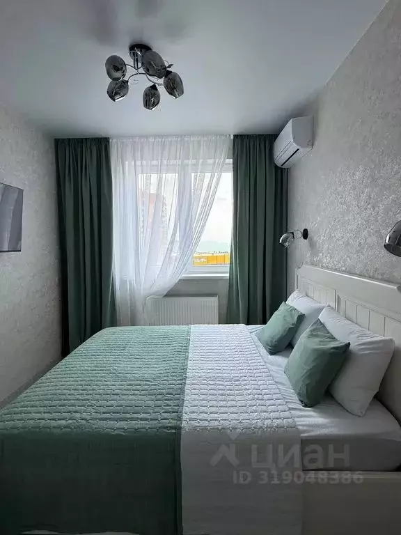2-к кв. Краснодарский край, Новороссийск ул. Котанова, 2к1 (66.0 м) - Фото 1