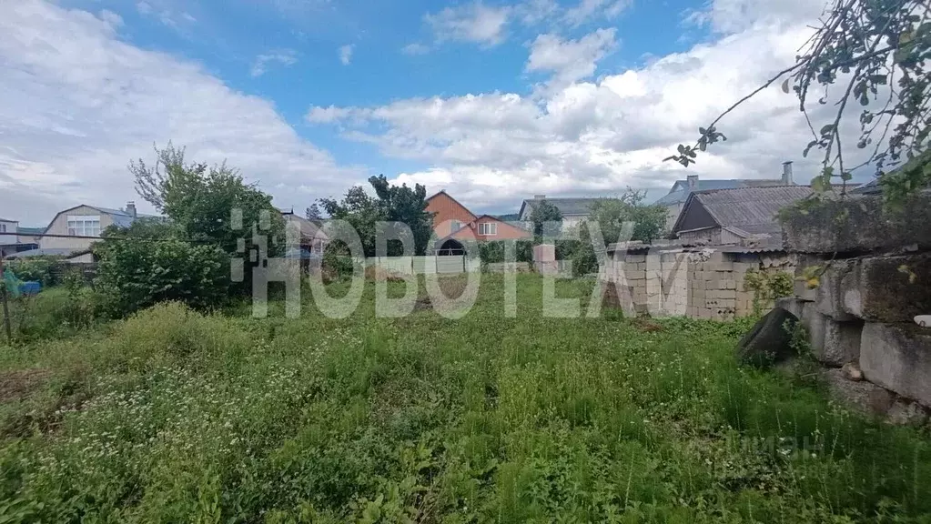 Участок в Краснодарский край, Апшеронск Выборгская ул., 25 (5.86 сот.) - Фото 1