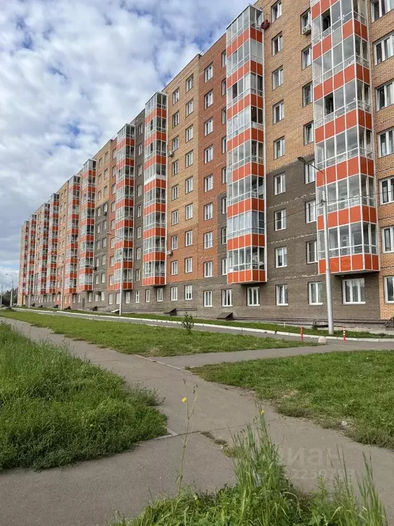 2-к кв. Красноярский край, Красноярск Северное ш., 48 (67.7 м) - Фото 0