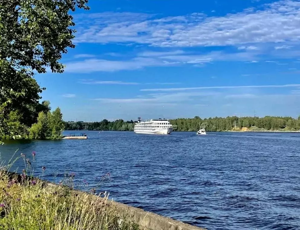 Участок в Московская область, Мытищи городской округ, с. Марфино ул. ... - Фото 0
