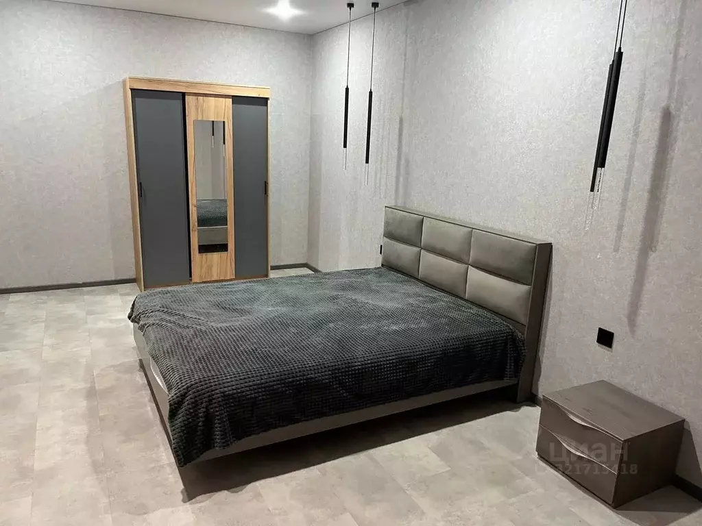 2-к кв. Хакасия, Абакан Трудовая ул., 84 (60.0 м) - Фото 1