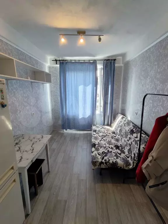 Комната 10,2 м в 3-к., 8/9 эт. - Фото 1