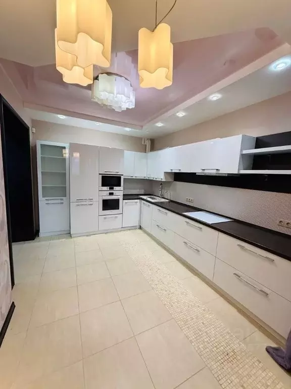 4-к кв. Татарстан, Набережные Челны просп. Хасана Туфана, 29В (100.8 ... - Фото 1