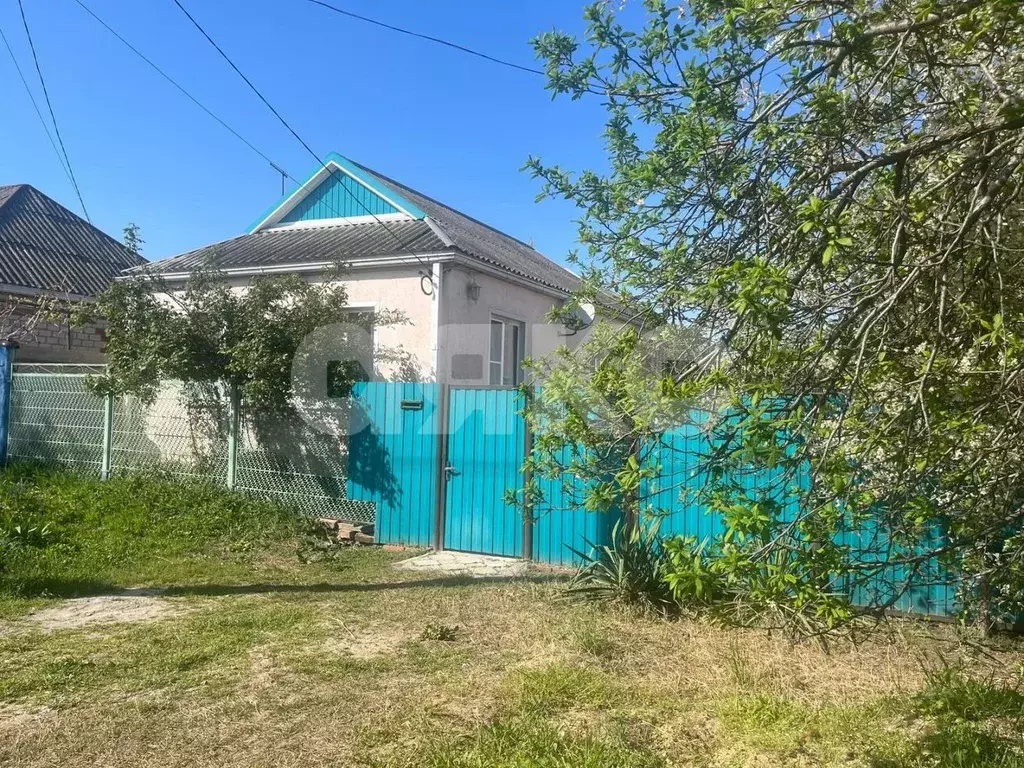 Дом в Краснодарский край, Темрюк ул. Карла Маркса, 97 (69 м) - Фото 0
