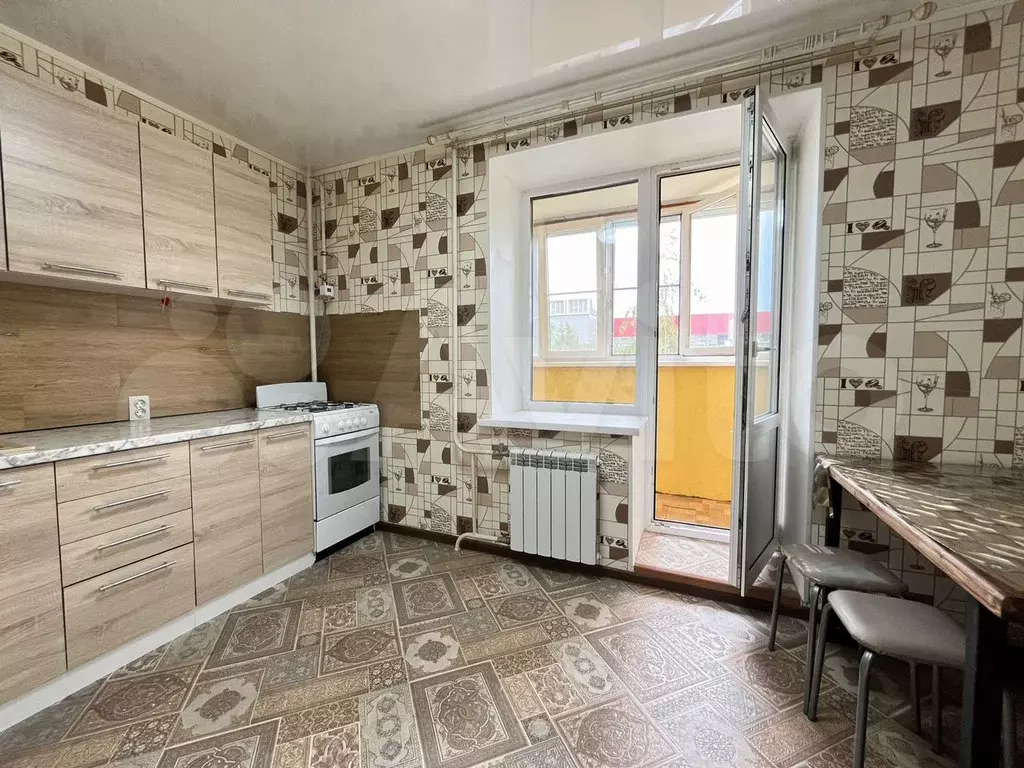 1-к. квартира, 39 м, 2/11 эт. - Фото 1