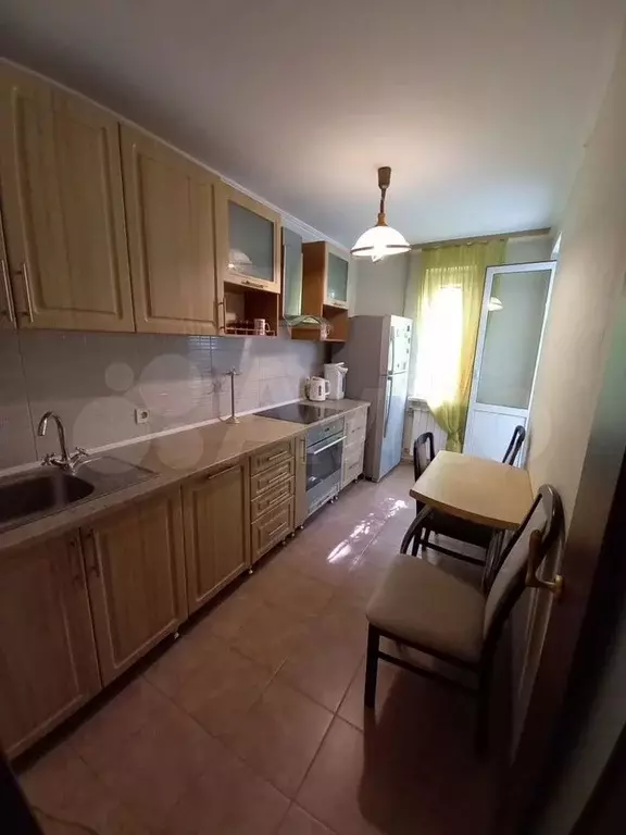 3-к. квартира, 65 м, 1/9 эт. - Фото 0