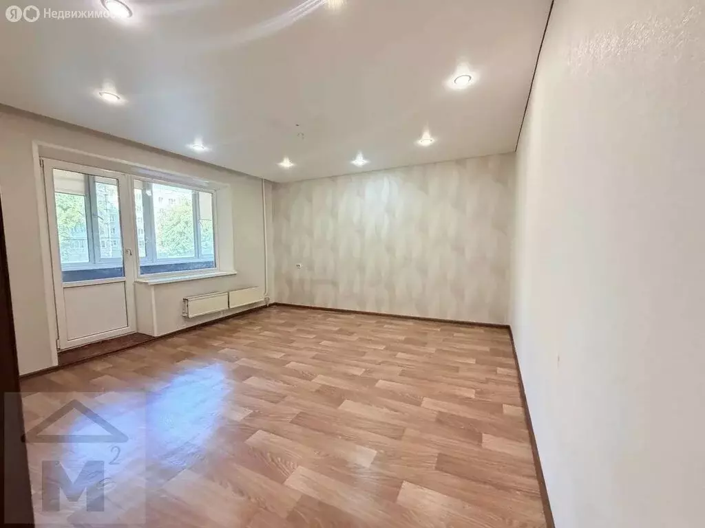 2-комнатная квартира: Черногорск, улица Калинина, 2 (50 м) - Фото 1