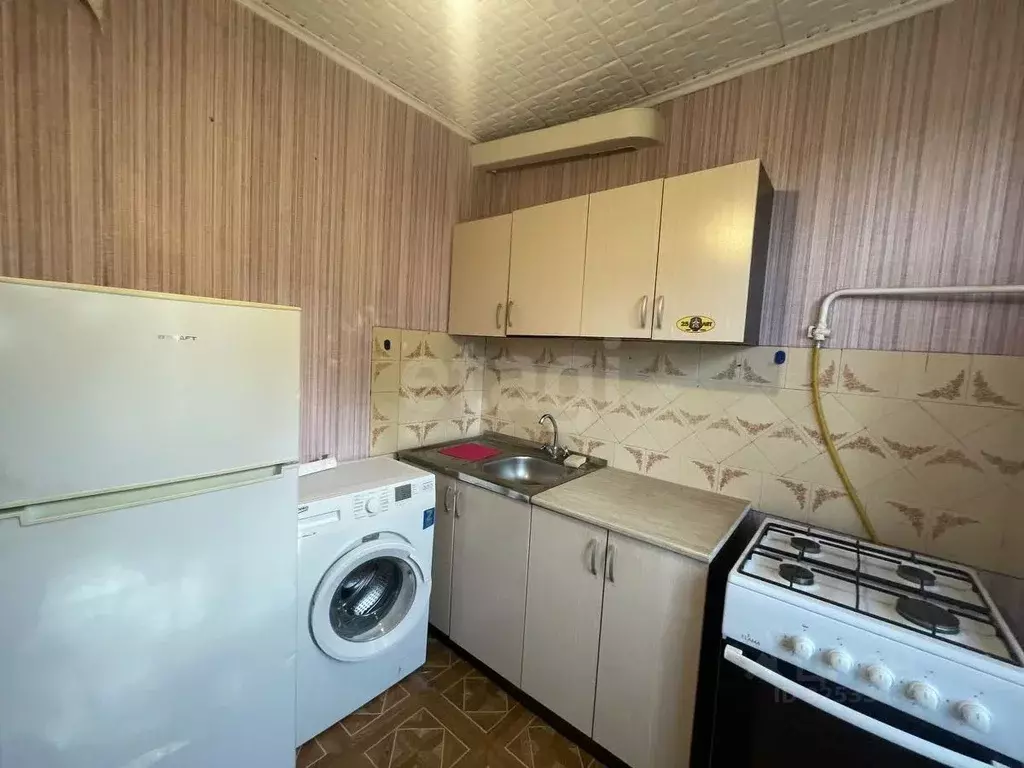 2-к кв. Адыгея, Майкоп Батарейная ул., 2А (48.9 м) - Фото 1