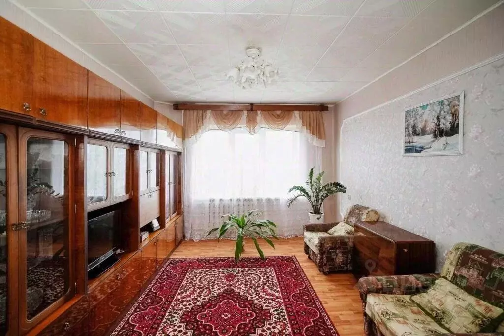 3-к кв. Омская область, Омск Заозерная ул., 32 (63.0 м) - Фото 1