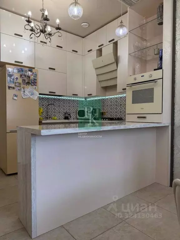 2-к кв. Севастополь ул. Челнокова, 17к1 (65.0 м) - Фото 1