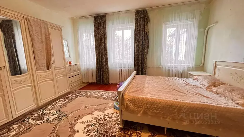 Дом в Краснодарский край, Лабинск ул. Карла Маркса (80 м) - Фото 2