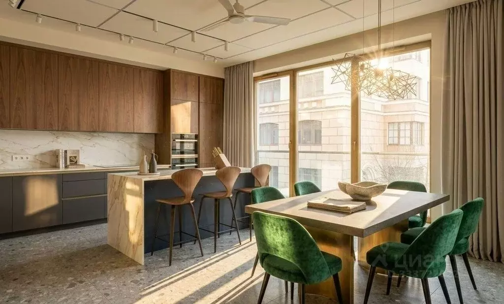 3-к кв. Москва 1-й Смоленский пер., 21 (130.0 м) - Фото 1