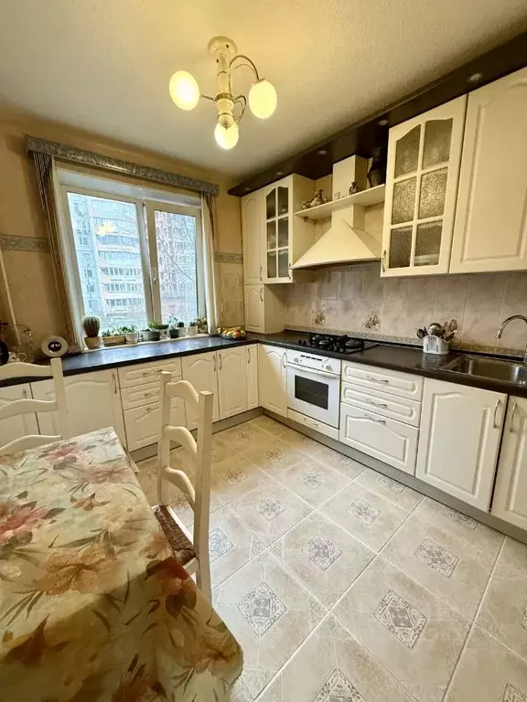 3-к кв. Московская область, Королев Юбилейный мкр, ул. Пионерская, 7/1 ... - Фото 1