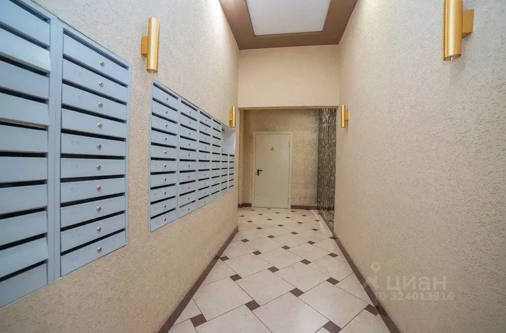 1-к кв. Свердловская область, Екатеринбург ул. Радищева, 61 (54.3 м) - Фото 2