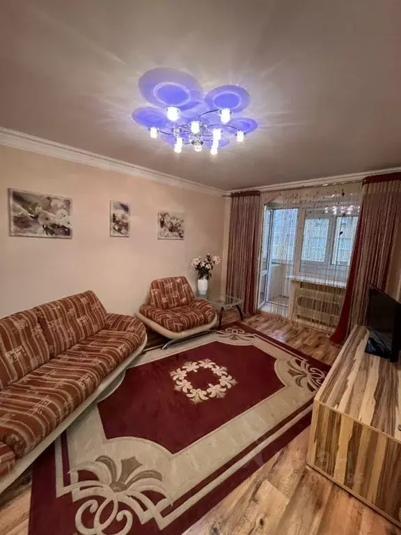 3-к кв. Ростовская область, Волгодонск Пионерская ул., 107 (62.0 м) - Фото 1