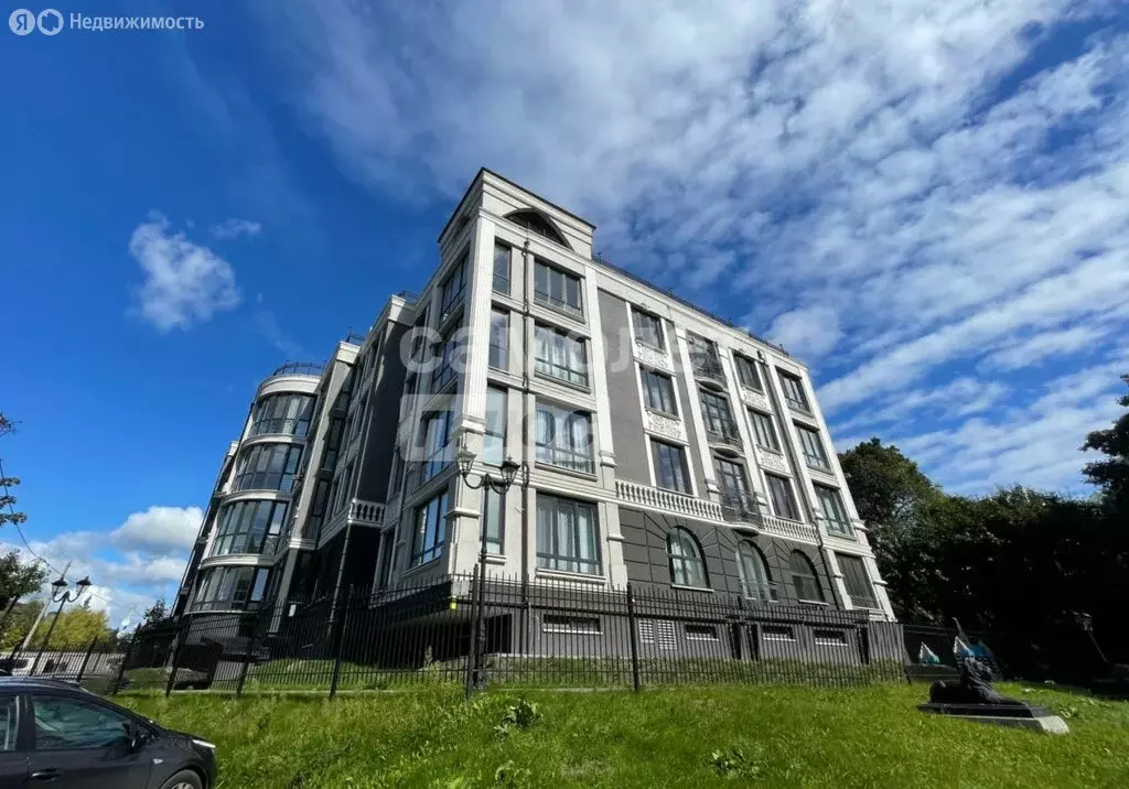 3-комнатная квартира: Калининград, Штурвальная улица, 2 (82.6 м) - Фото 1