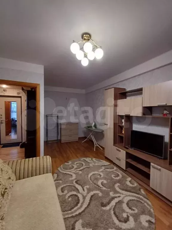1-к. квартира, 32 м, 6/9 эт. - Фото 1