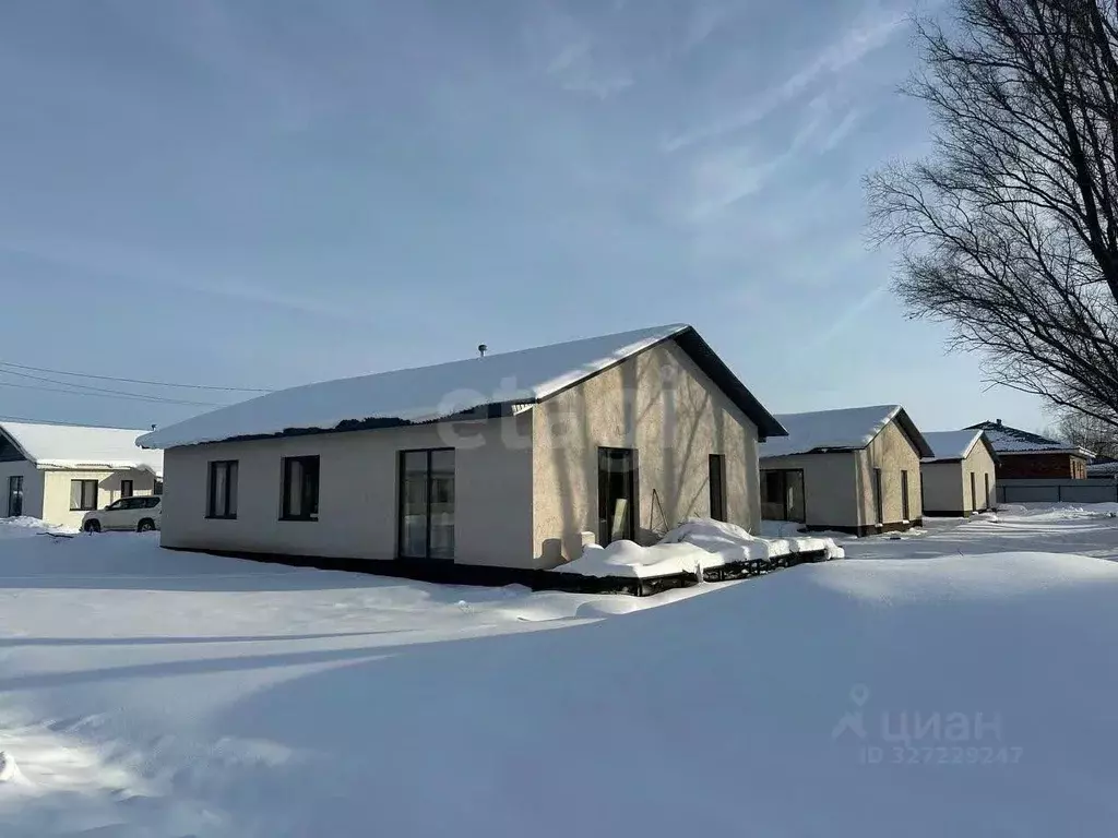 Дом в Башкортостан, Уфимский район, Русско-Юрмашский сельсовет, д. ... - Фото 1
